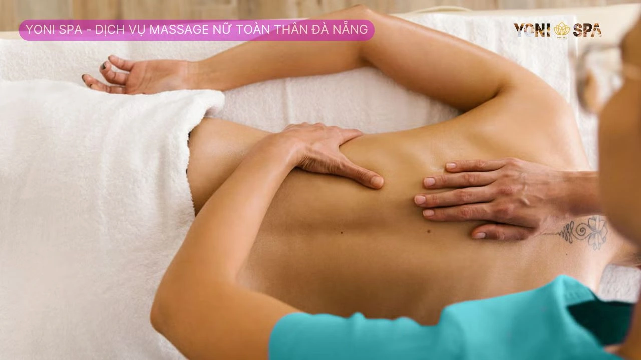 massage nữ toàn thân
